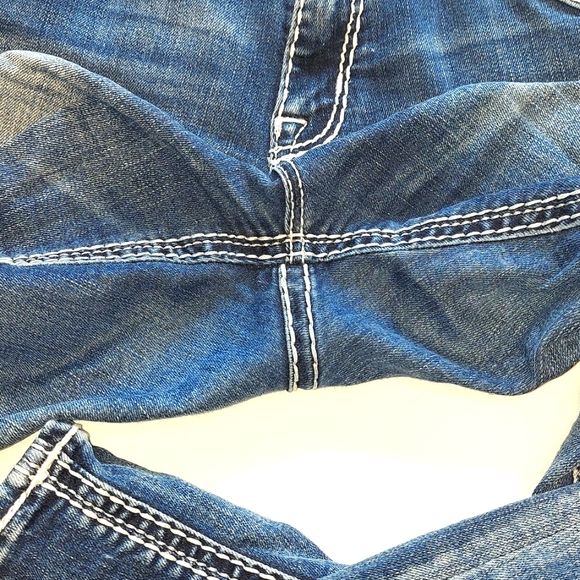 Rock Revival Jelina Easy Boot Distressed Jeans - Picture 5 of 6